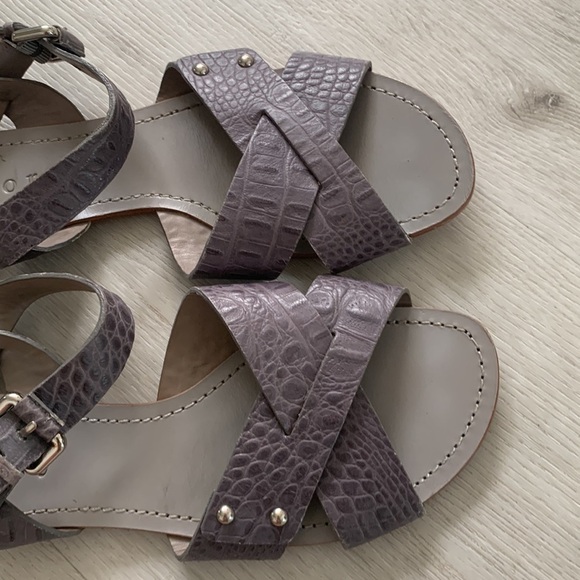 Theory Leather Python Size 10 Grey Sandals all leather gray summer vacation Croc - Picture 4 of 15